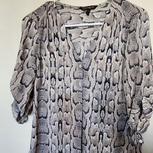 Express Monochrome Snake Print Blouse